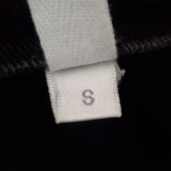 Jodi Arnold Mint black denim pencil skirt, 100% cotton, Made in USA - Picture 8 of 8